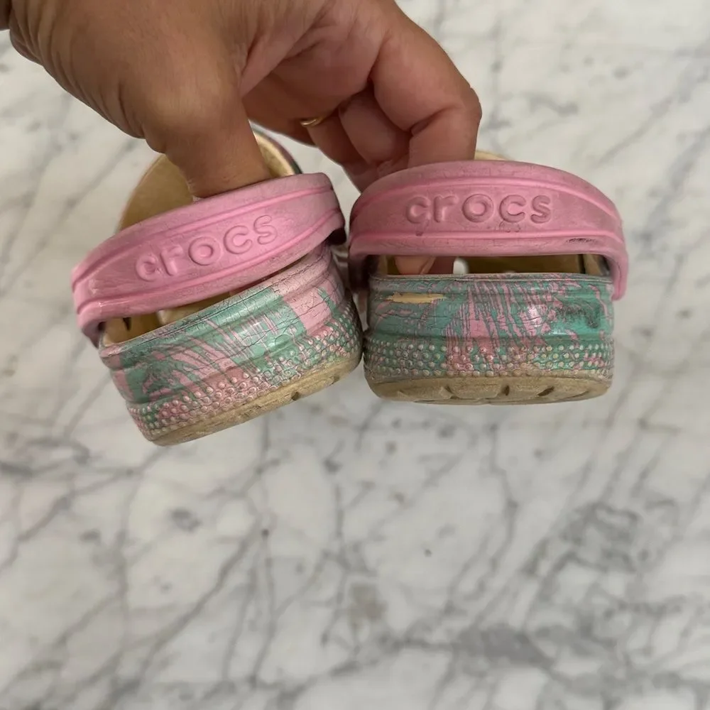Girls Sz 13 Spring Break Crocs Palm Tree Widgets